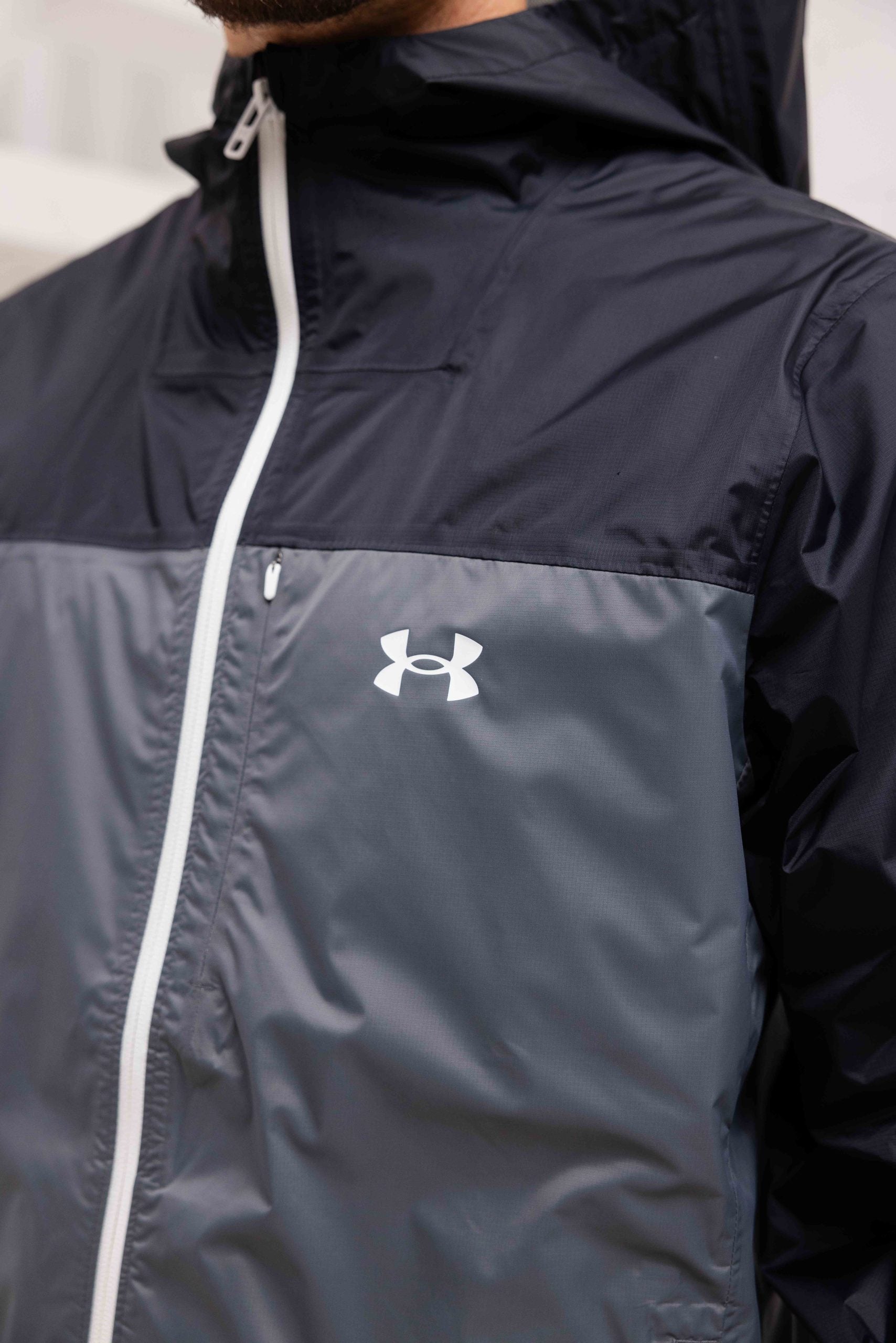 Under Armour Stormproof Cloudstrike Windbreaker