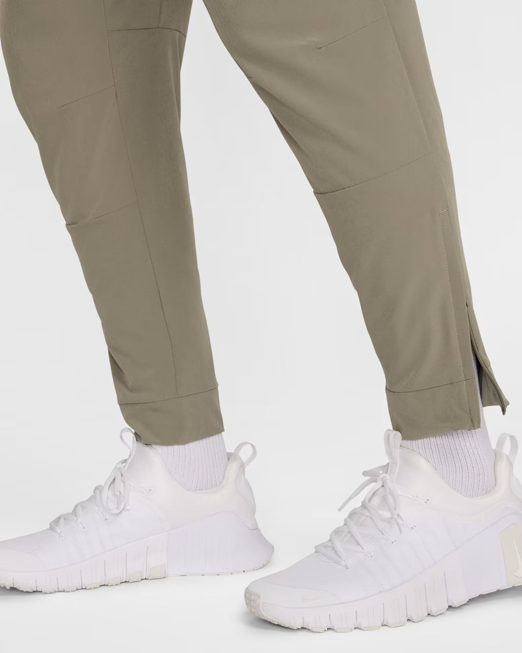 Pantalon de Survêtement Nike Homme – Training Gris Clair Confort