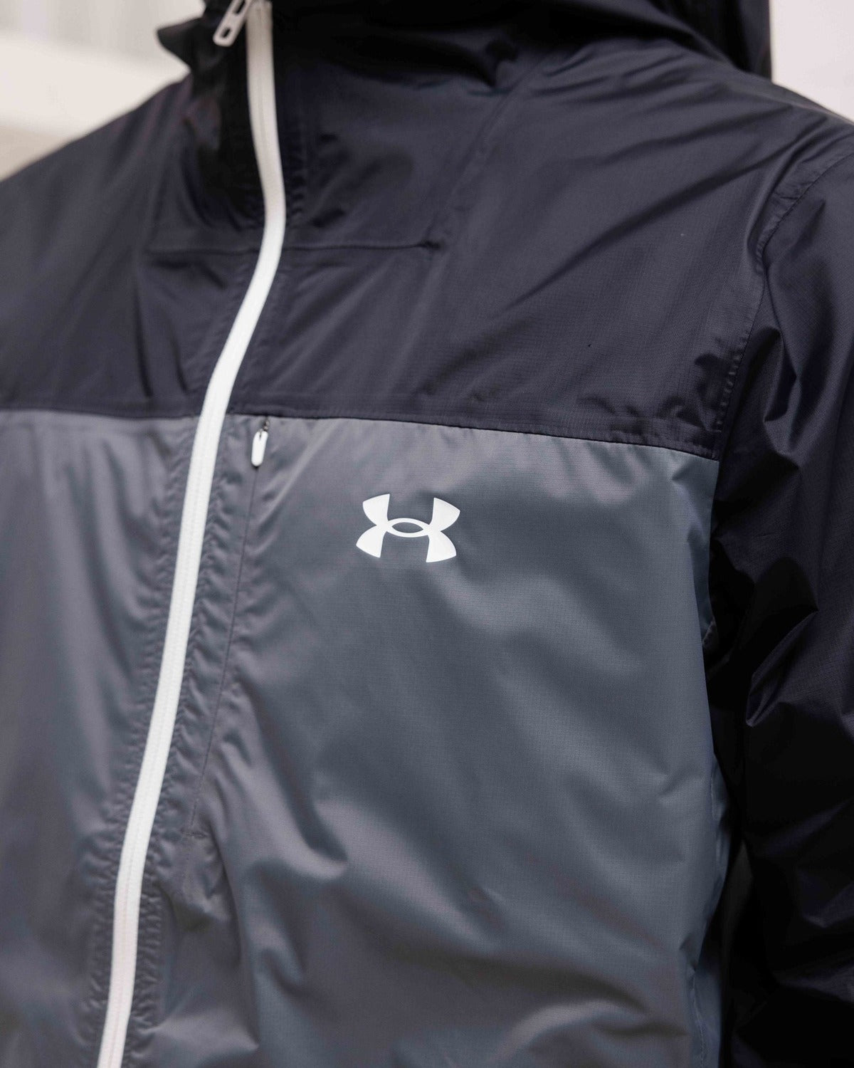 Under Armour Stormproof Cloudstrike Windbreaker