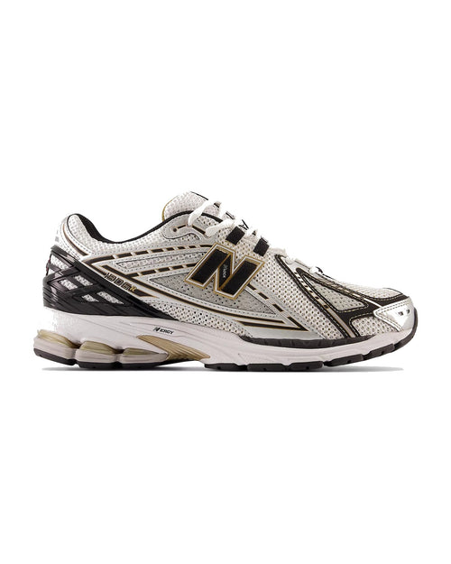 New Balance 1906 phantom